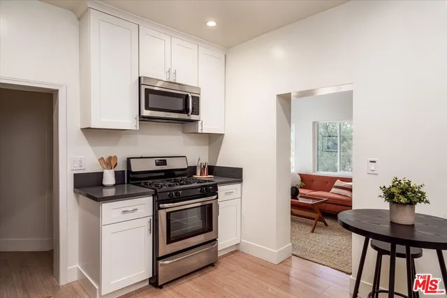 $1,995,000 | 2162 Lyric Avenue, Los Angeles, CA 90027