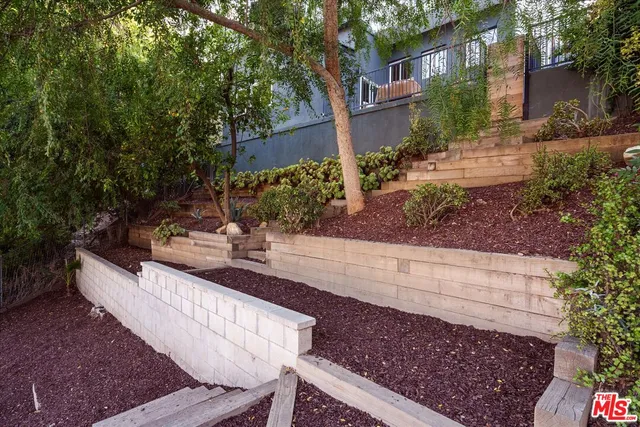 $1,995,000 | 2162 Lyric Avenue, Los Angeles, CA 90027