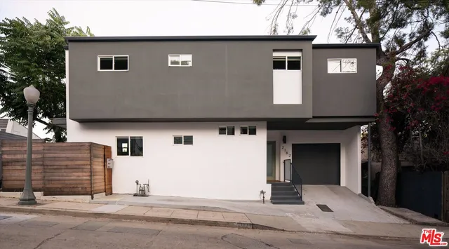 $1,995,000 | 2162 Lyric Avenue, Los Angeles, CA 90027