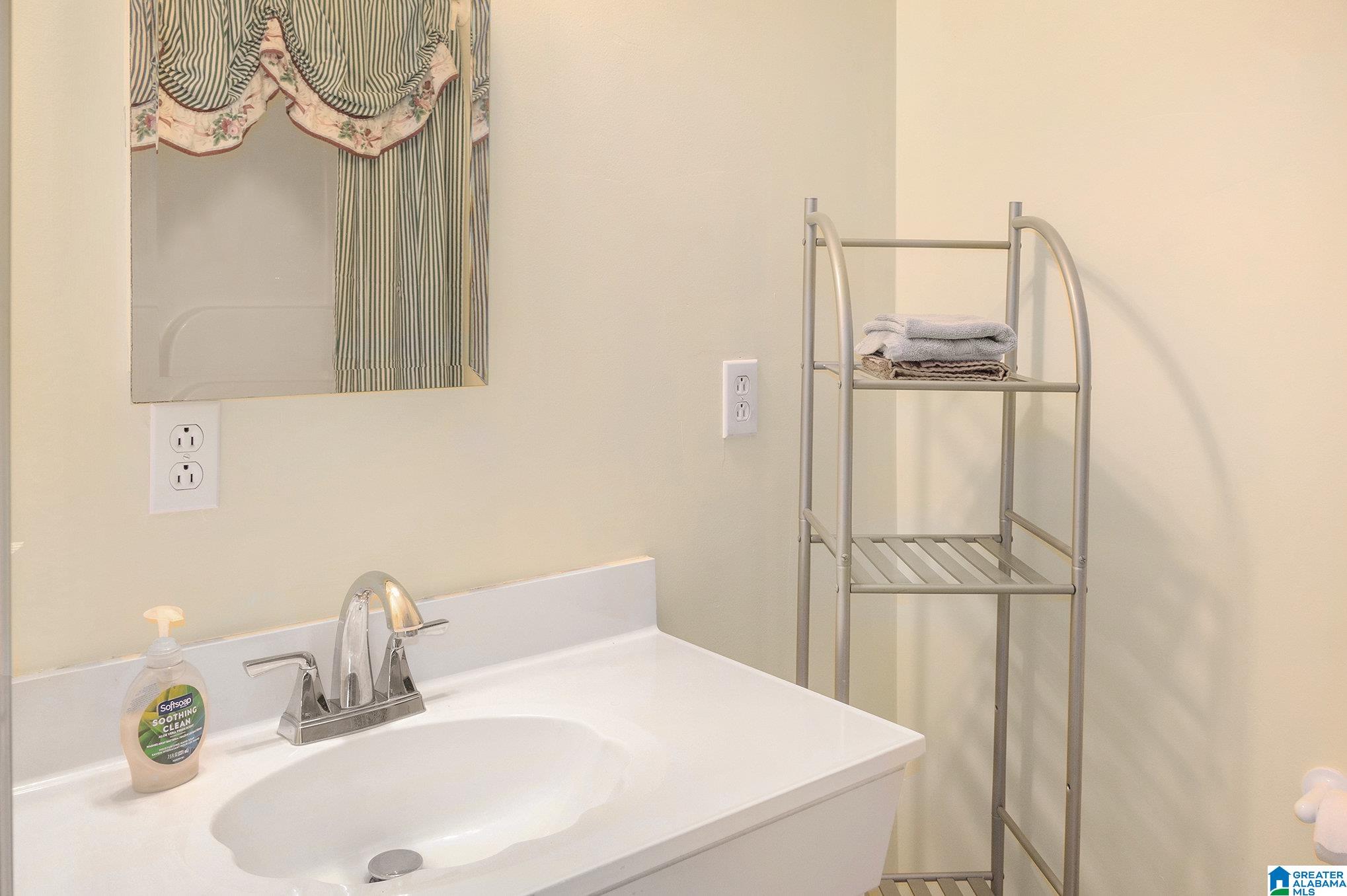 8148 3rd Avenue Leeds, AL 35094 - Photo 14 of 18