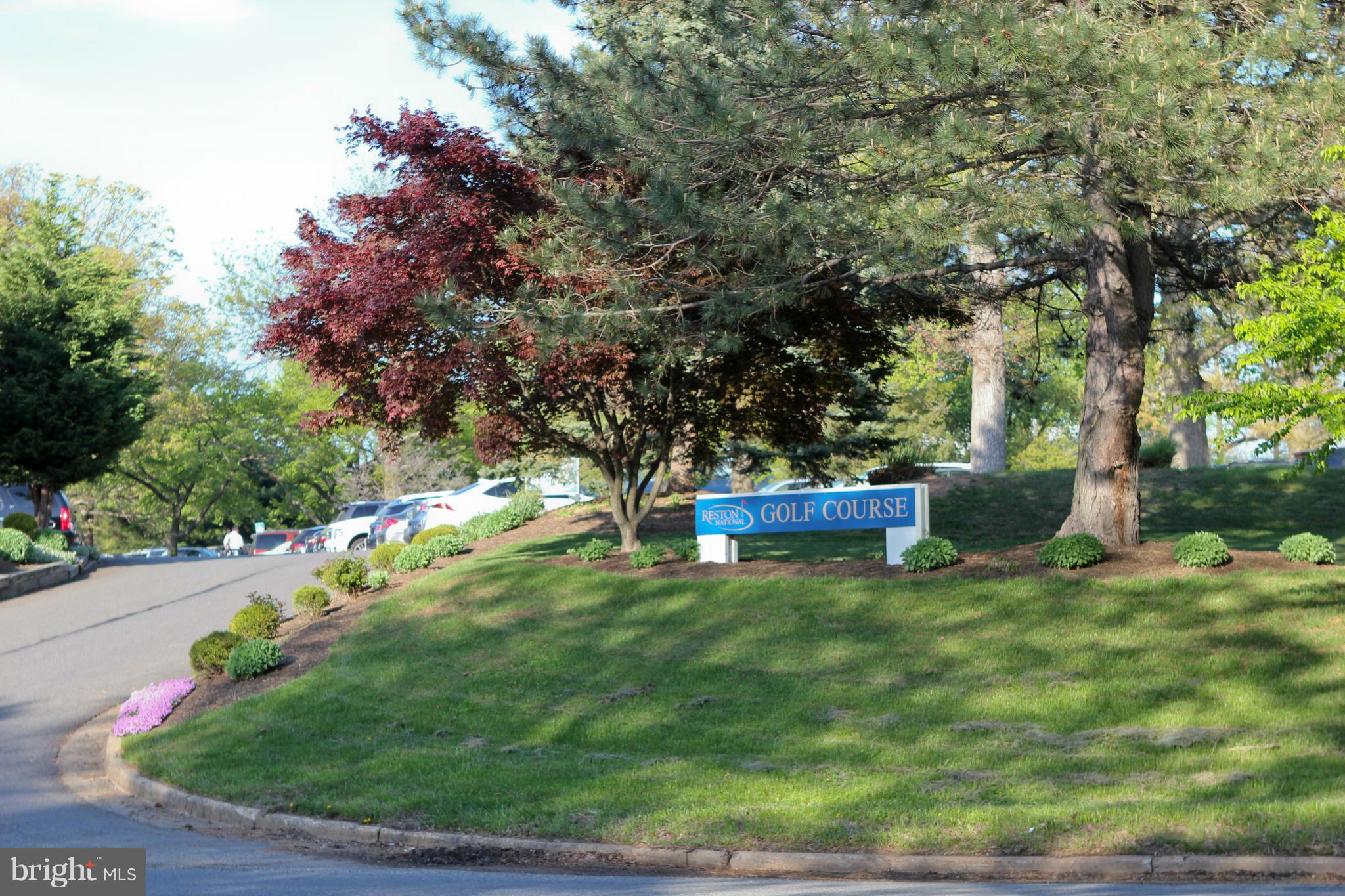 2010 Colts Neck Road, Unit 21B Reston, VA 20191 - Photo 21 of 25 a view of a garden