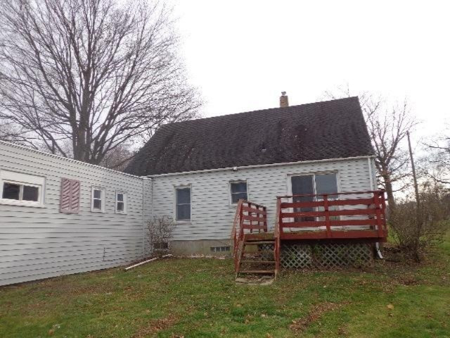 523 Main Street Saranac, MI 48881 - Photo 9 of 17 DSC00633