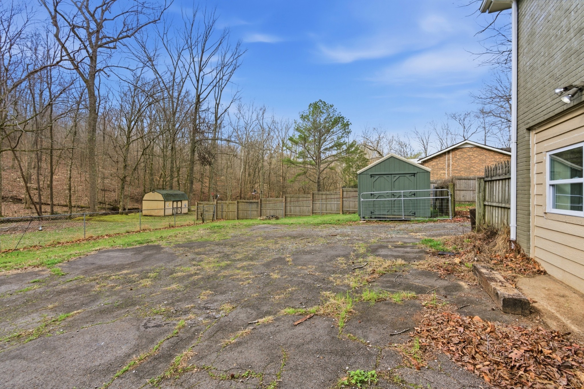 1848 Mimi Road Clarksville, TN 37040 - Photo 19 of 30 Gallery Image 19