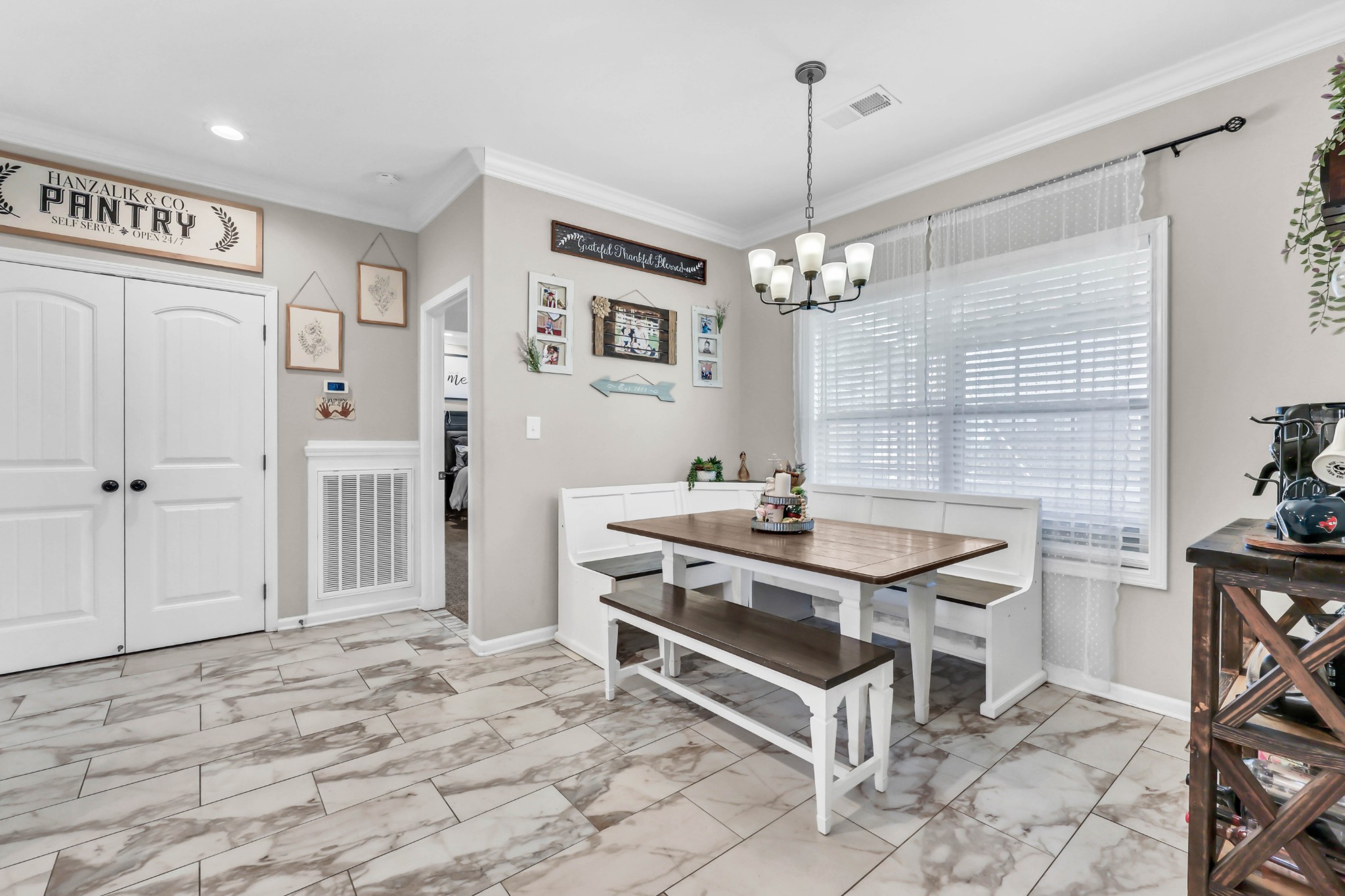 249 Elwell Road Clarksville, TN 37042 - Photo 11 of 36