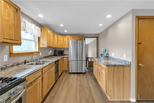 $280,000 | 131 Pearl Street, Holland, NY 14080