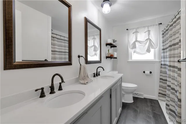 $280,000 | 131 Pearl Street, Holland, NY 14080