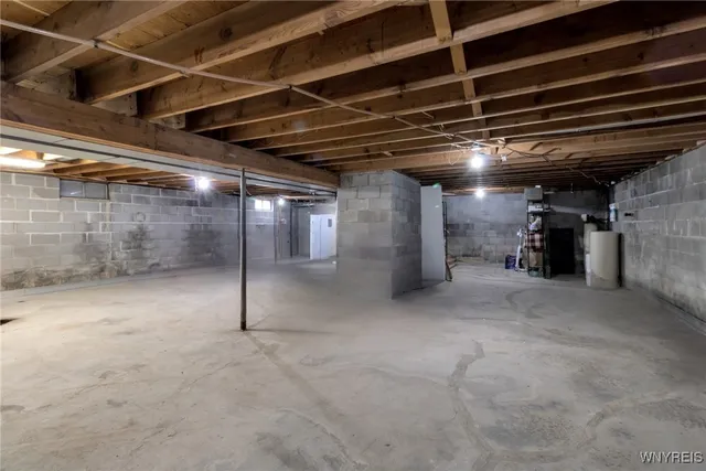 $280,000 | 131 Pearl Street, Holland, NY 14080