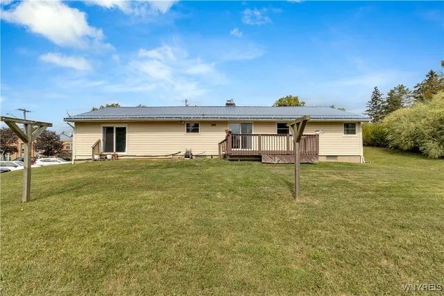 $280,000 | 131 Pearl Street, Holland, NY 14080