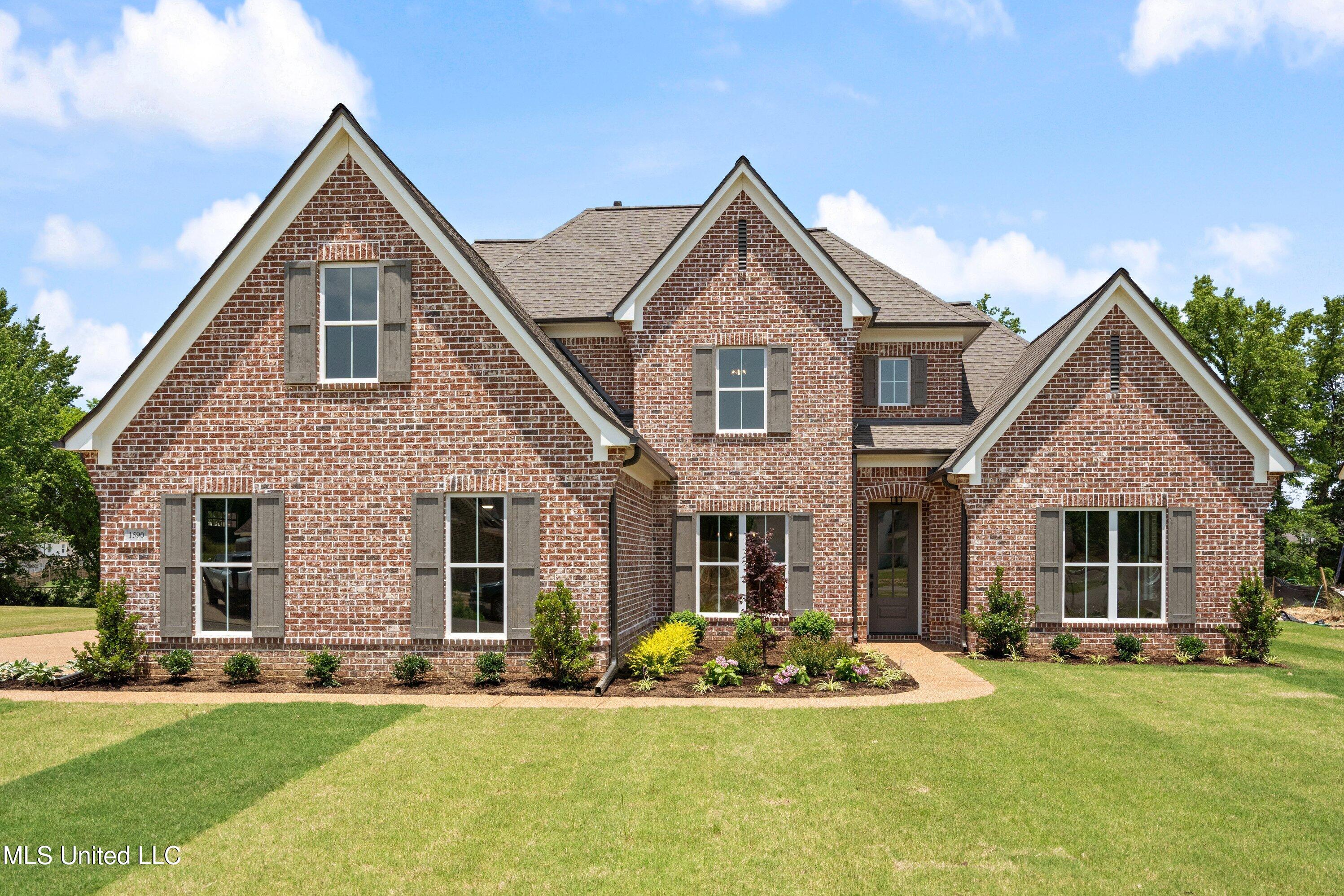 1590 Ashtons Lane Hernando, MS 38632 - Photo 1 of 28 _DSC4847