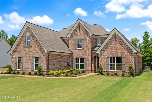 $539,900 | 1590 Ashtons Lane, Hernando, MS 38632