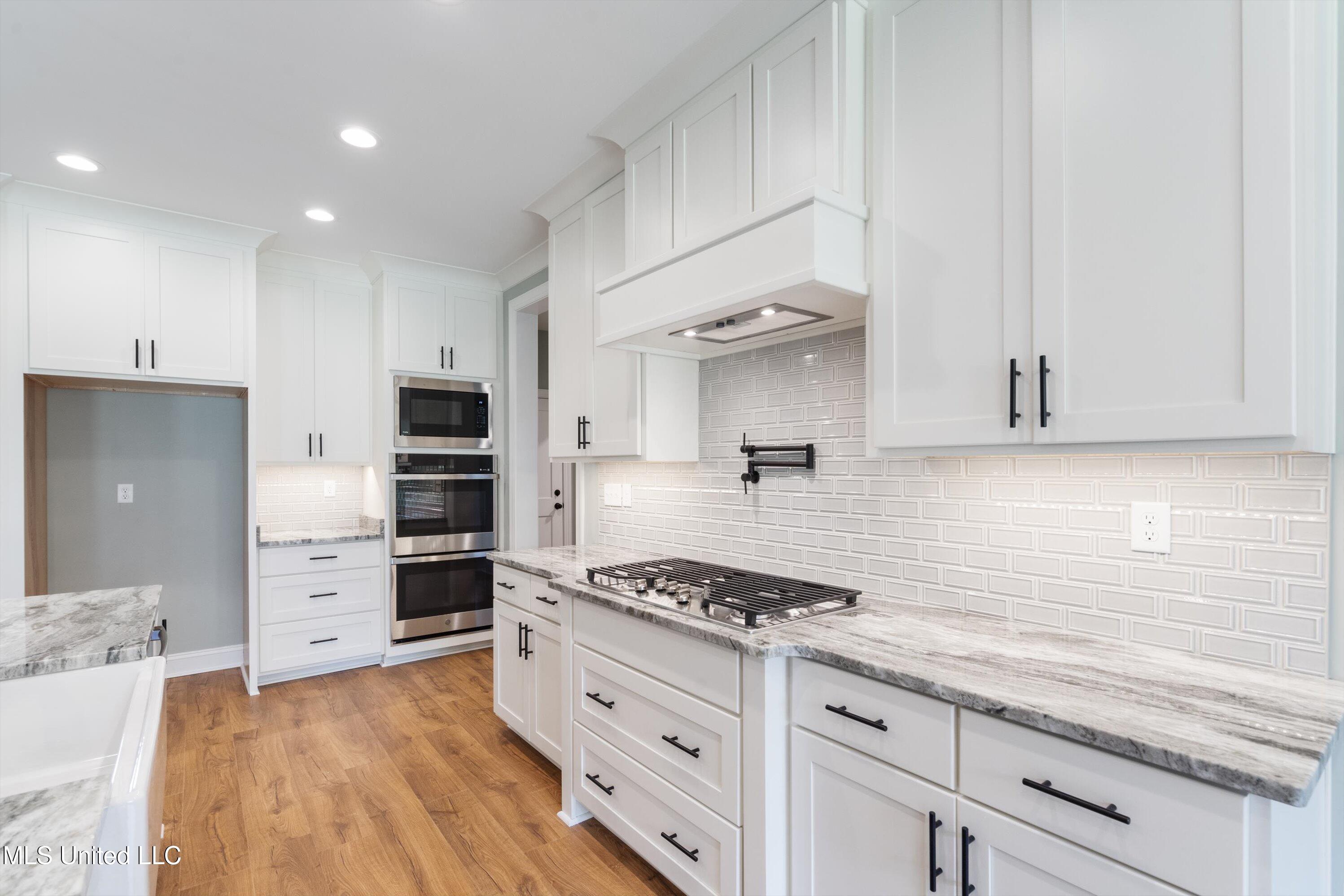 1590 Ashtons Lane Hernando, MS 38632 - Photo 6 of 28 16-DSC4908