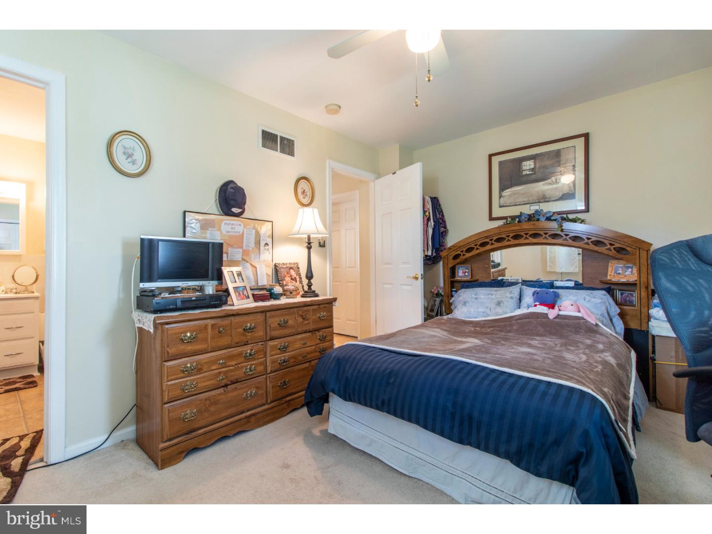 204 Garth Road Oreland, PA 19075 - Photo 15 of 22 Bedroom 3
