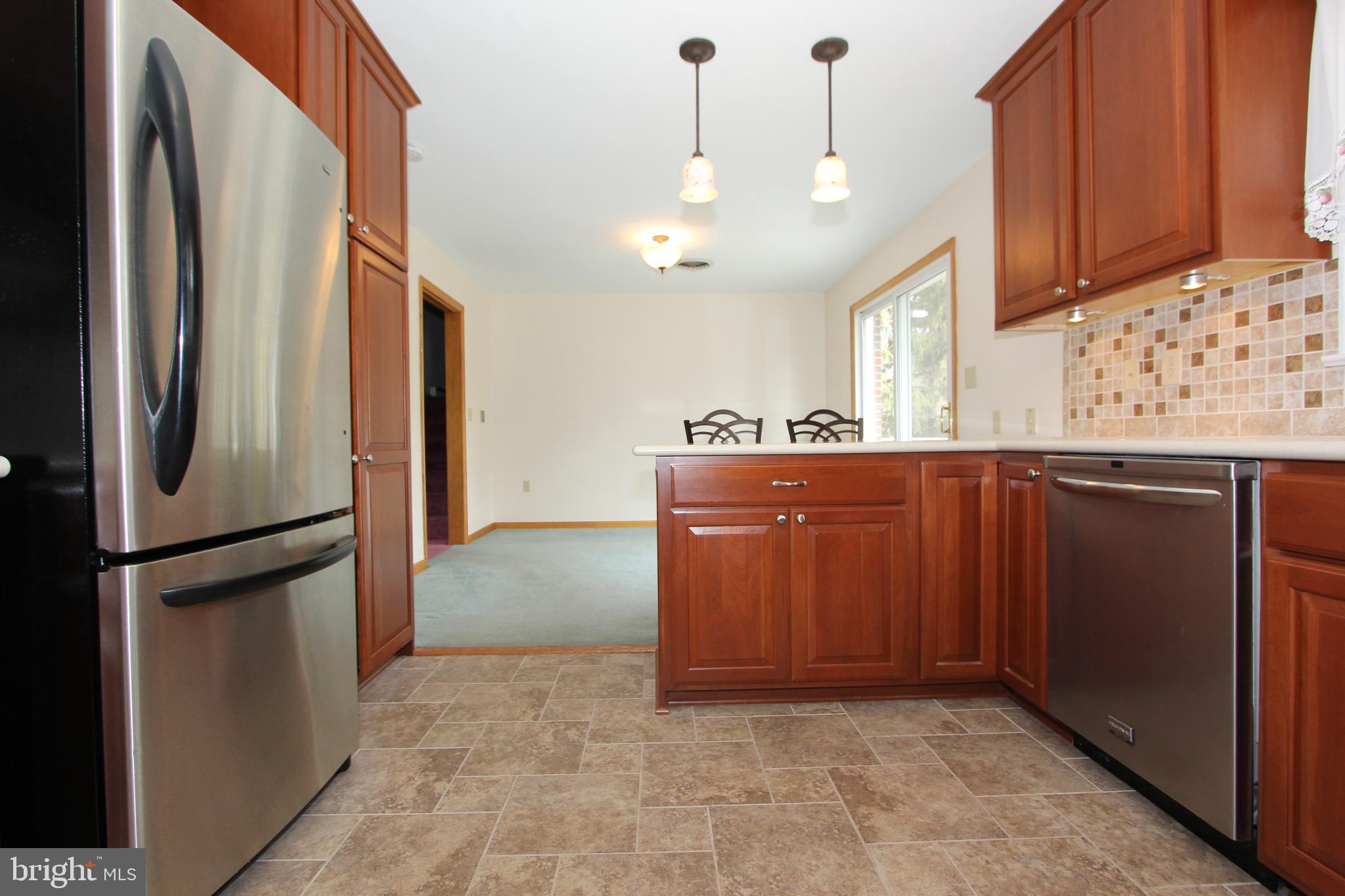 8001 Clearfield Road Frederick, MD 21702 - Photo 8 of 55 Kitchen, view 5 towards dining room