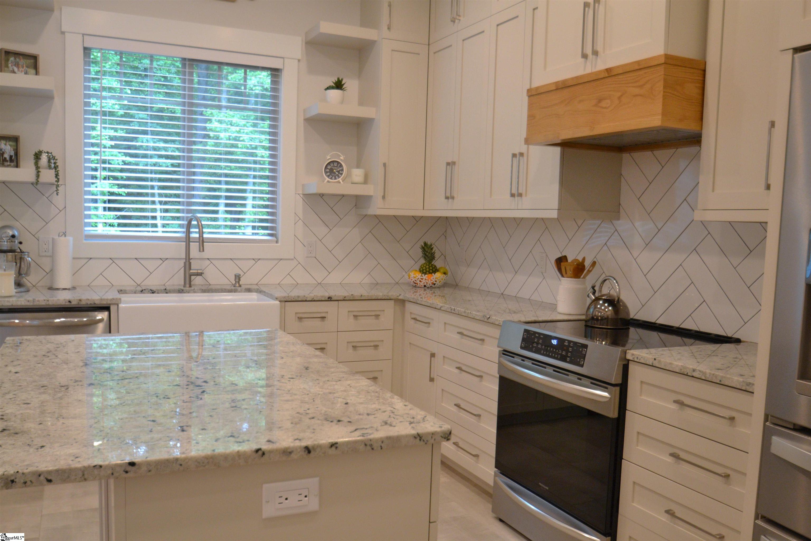 224 Babb Road Inman, SC 29349 - Photo 11 of 36