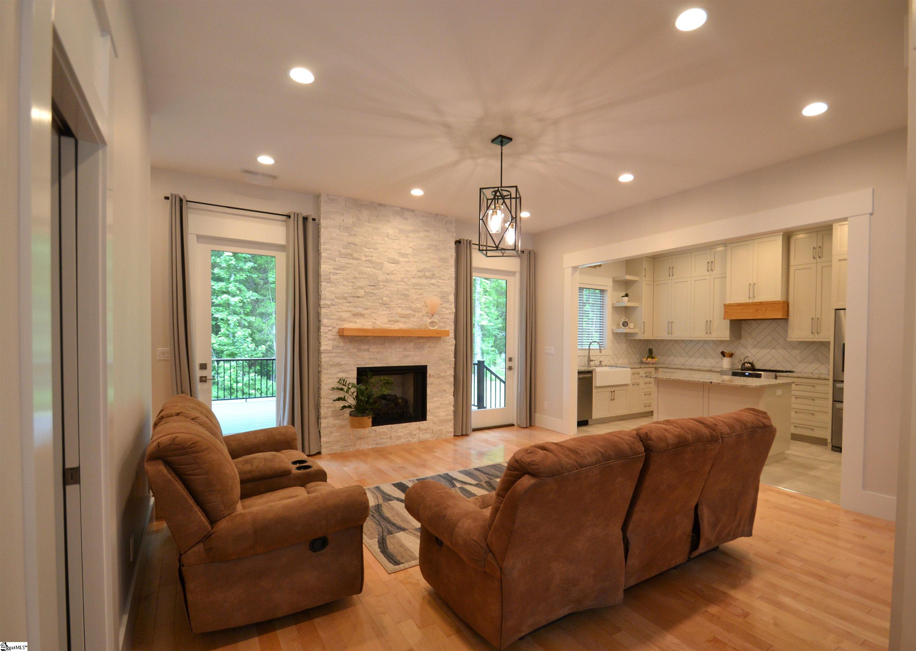 224 Babb Road Inman, SC 29349 - Photo 6 of 36