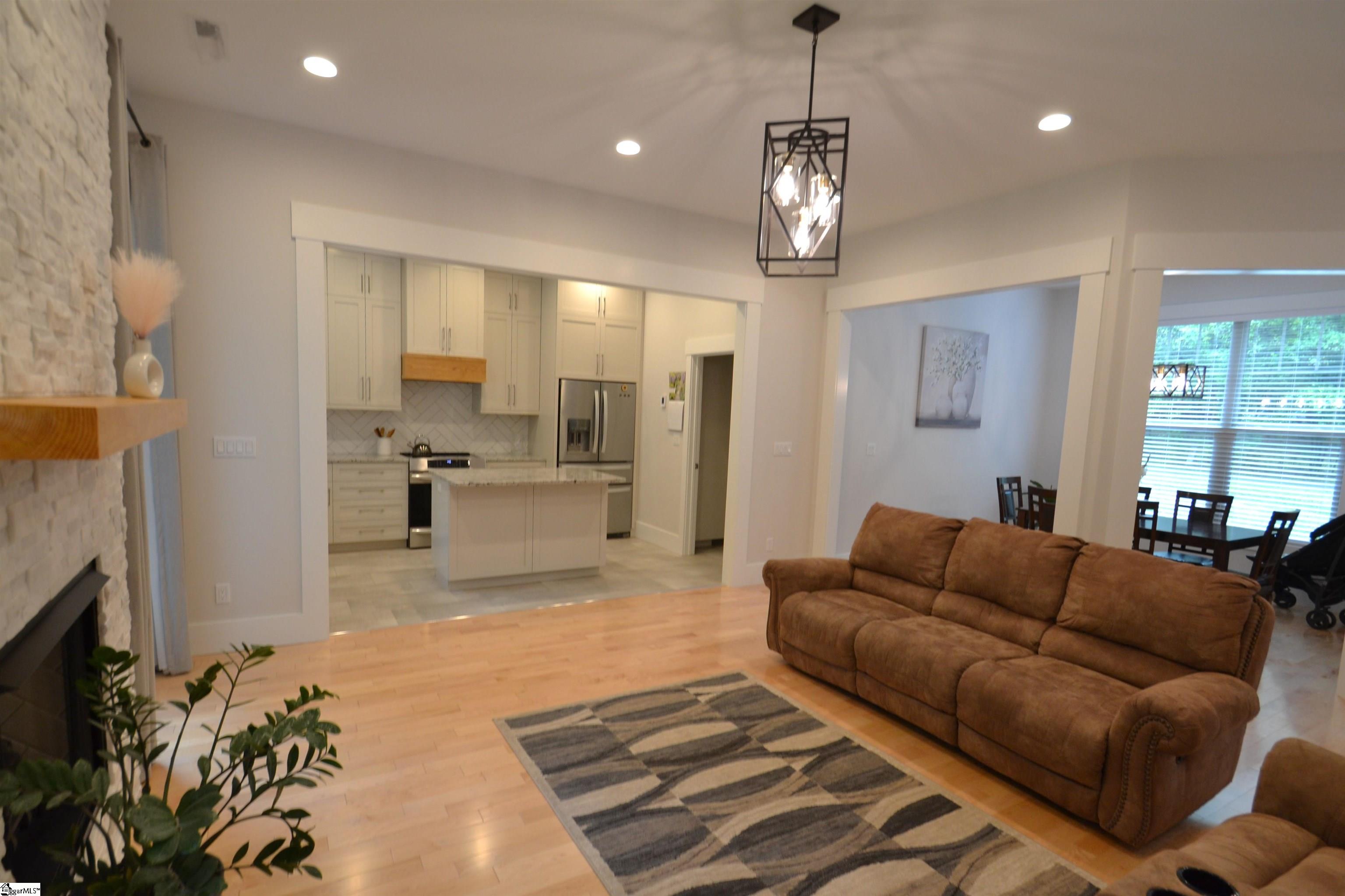 224 Babb Road Inman, SC 29349 - Photo 7 of 36