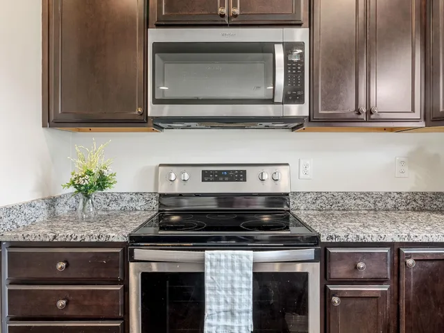 $274,900 | 253 Highland Spgs Loop, Inman, SC 29349