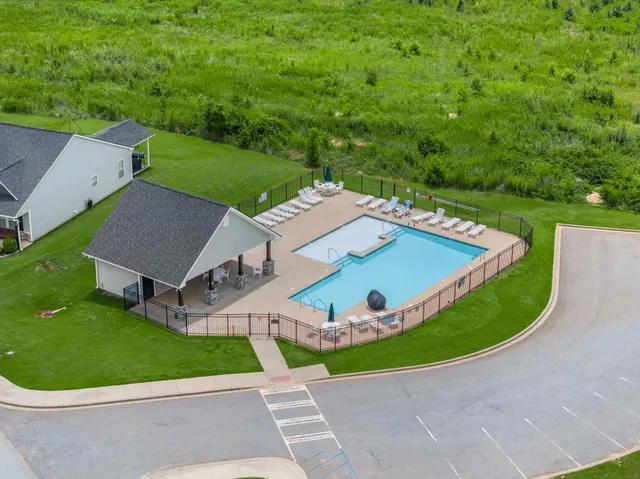 $274,900 | 253 Highland Spgs Loop, Inman, SC 29349