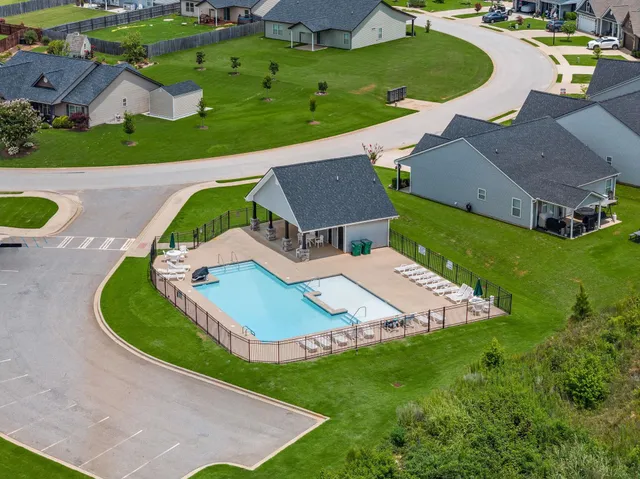 $274,900 | 253 Highland Spgs Loop, Inman, SC 29349