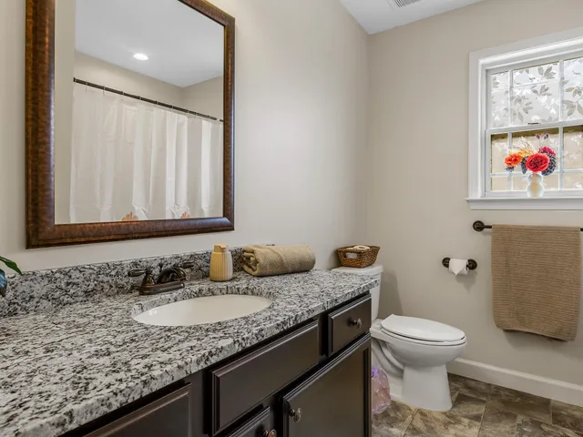 $274,900 | 253 Highland Spgs Loop, Inman, SC 29349