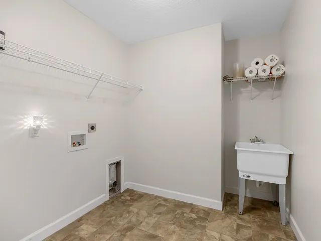 $274,900 | 253 Highland Spgs Loop, Inman, SC 29349