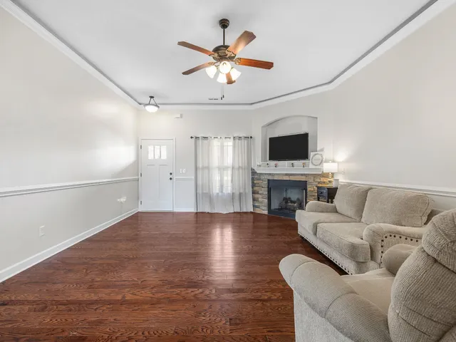 $274,900 | 253 Highland Spgs Loop, Inman, SC 29349