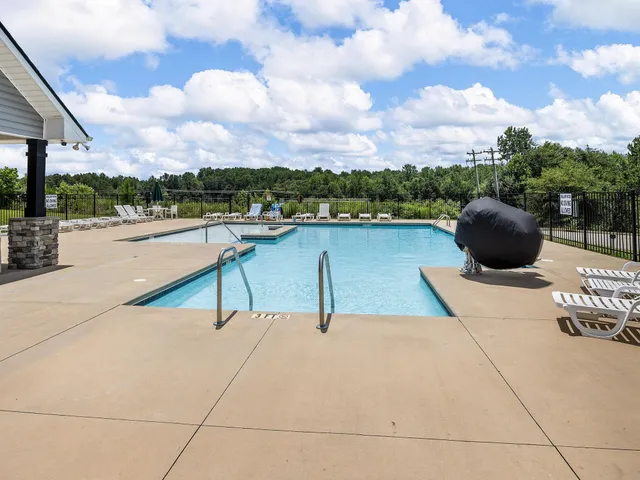 $274,900 | 253 Highland Spgs Loop, Inman, SC 29349