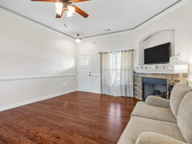 $274,900 | 253 Highland Spgs Loop, Inman, SC 29349