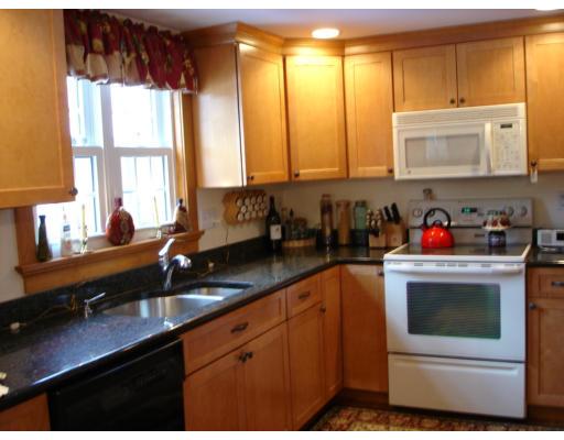 7 Pine Ridge Road Reading, MA 01867 - Photo 3 of 17