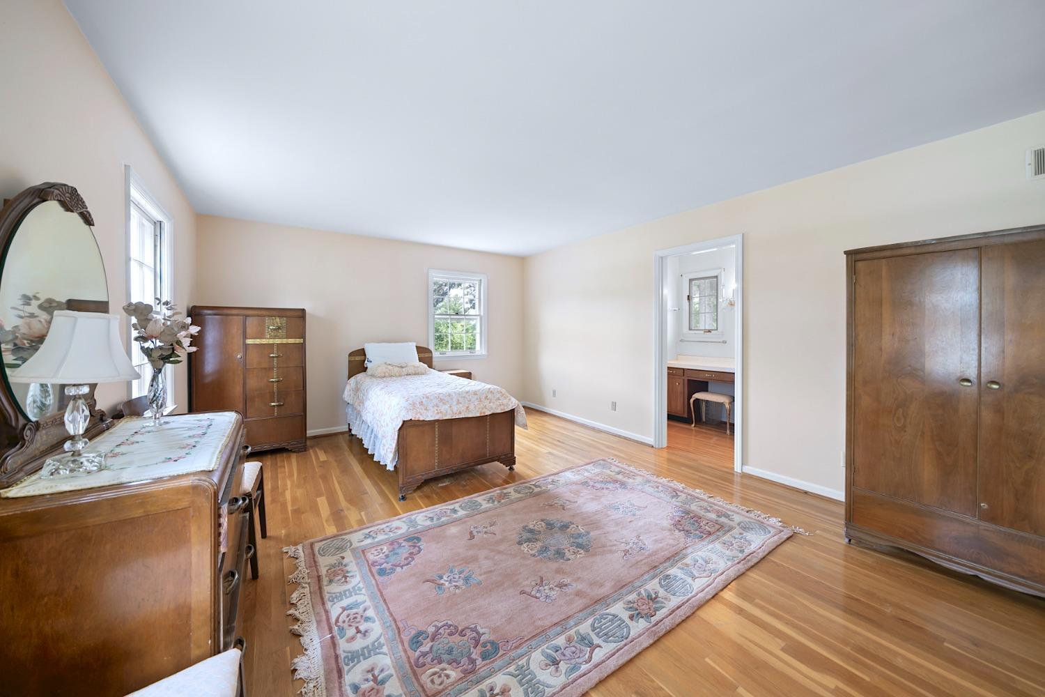 8100 Shawnee Run Road Cincinnati, OH 45243 - Photo 27 of 49 Gallery Image 27