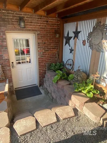 $460,000 | 112 Main Street, Elk River, ID 83827