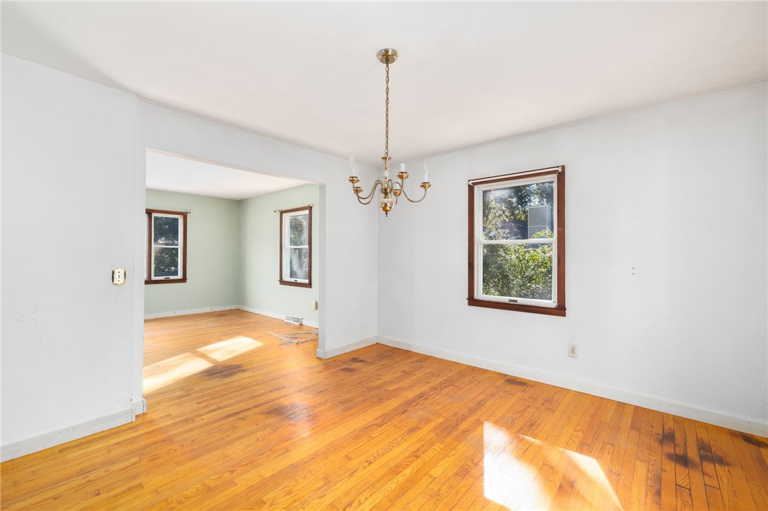 720 S Road South Kingstown, RI 02879 - Photo 12 of 33 Dining Room