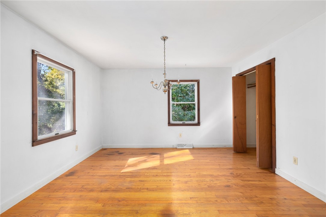 720 S Road South Kingstown, RI 02879 - Photo 13 of 33 Dining Room