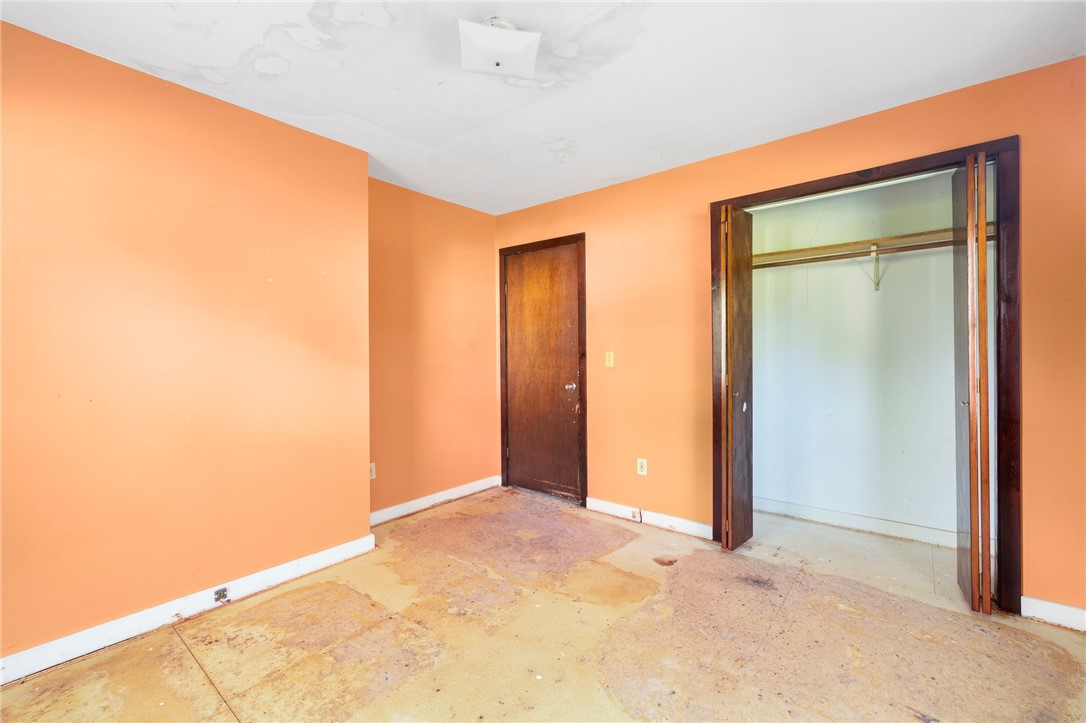 720 S Road South Kingstown, RI 02879 - Photo 20 of 33 First Floor Den
