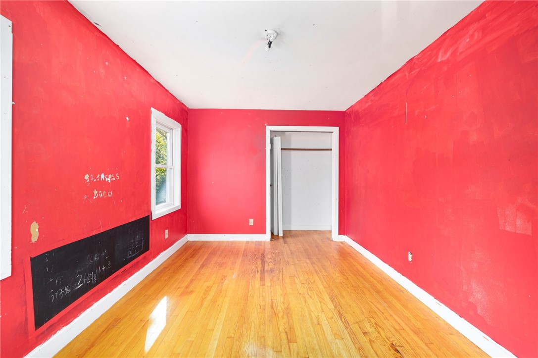 720 S Road South Kingstown, RI 02879 - Photo 22 of 33 Second Floor Bedroom 1
