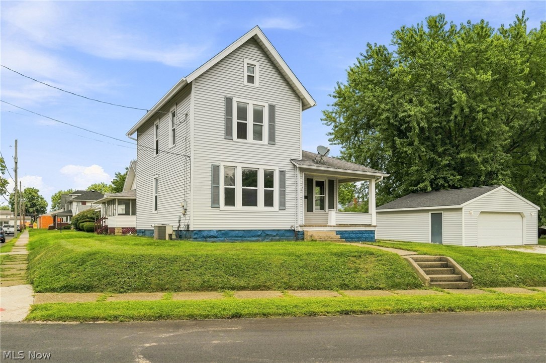 1342 Walnut Road Southwest Massillon, OH 44647 - Photo 2 of 29 Gallery Image 2
