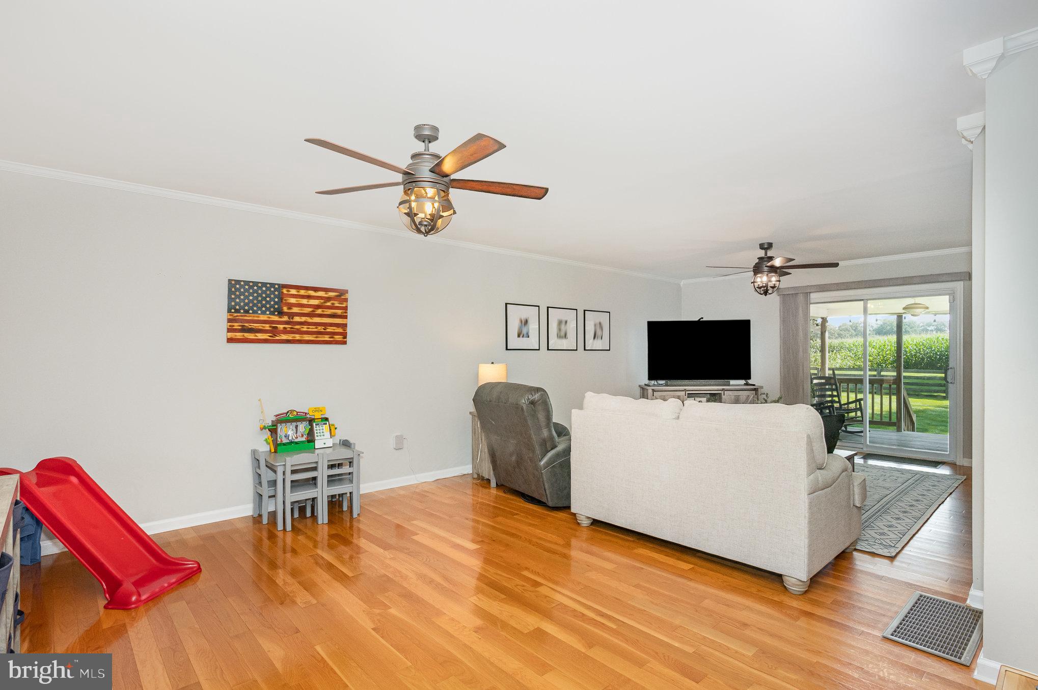1301 Hopewell Road Port Deposit, MD 21904 - Photo 9 of 47 Living Room with space for play area or office.