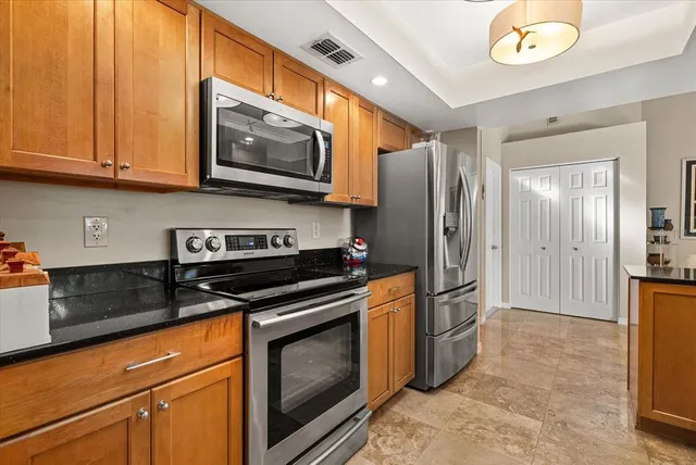 $649,900 | 9320 126th Avenue North, Largo, FL 33773