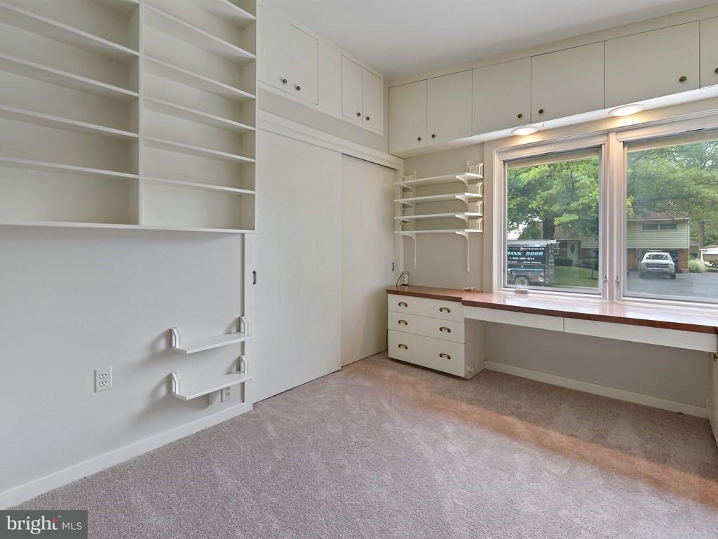 355 Oaklyn Road Lebanon, PA 17042 - Photo 19 of 28 Bedroom