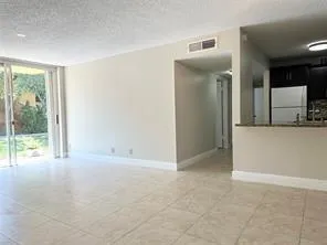 $2,700 | 10741 Cleary Boulevard, Unit 102, Plantation, FL 33324