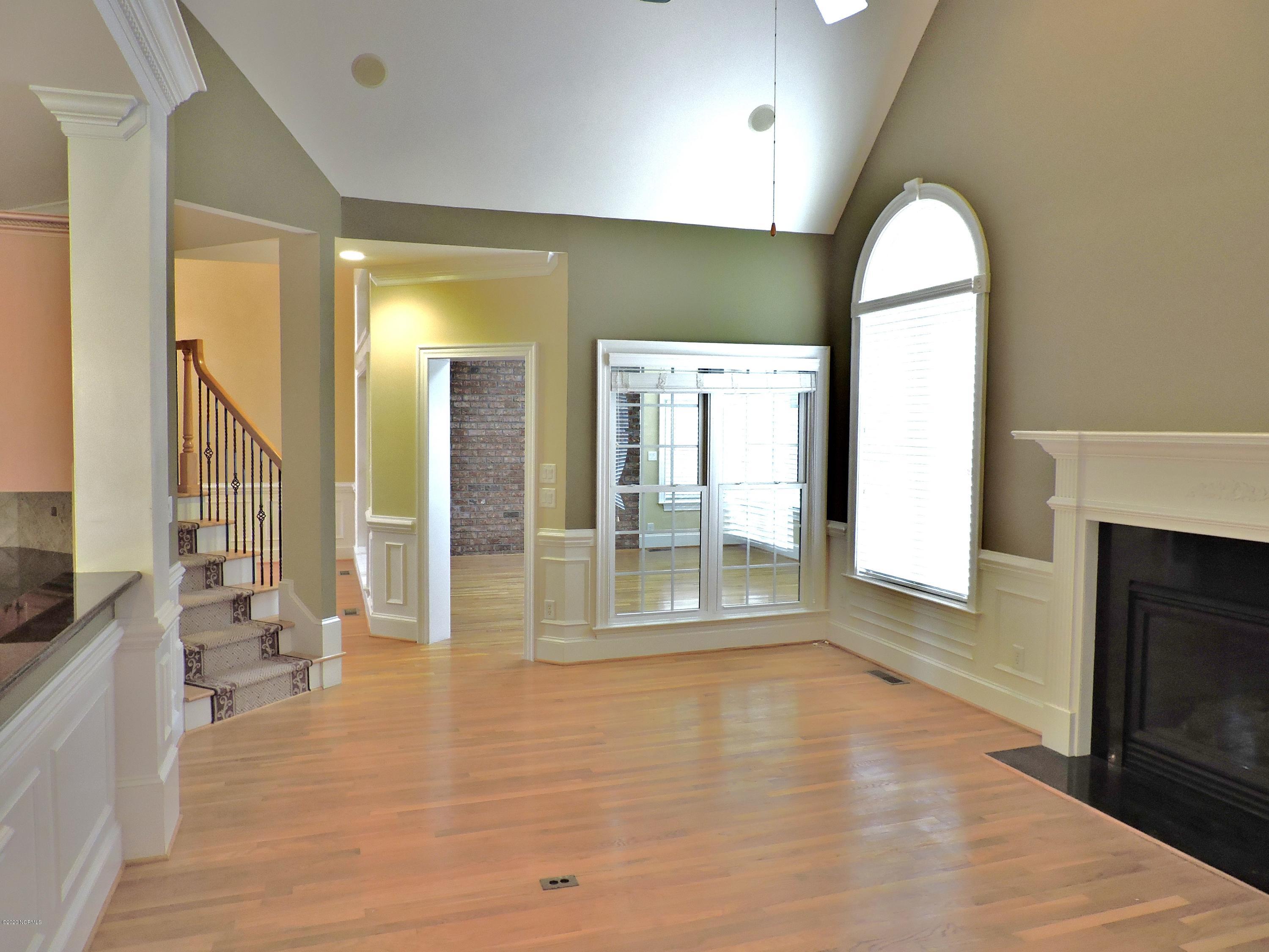 800 Compton Road Greenville, NC 27858 - Photo 16 of 41 Greatroom