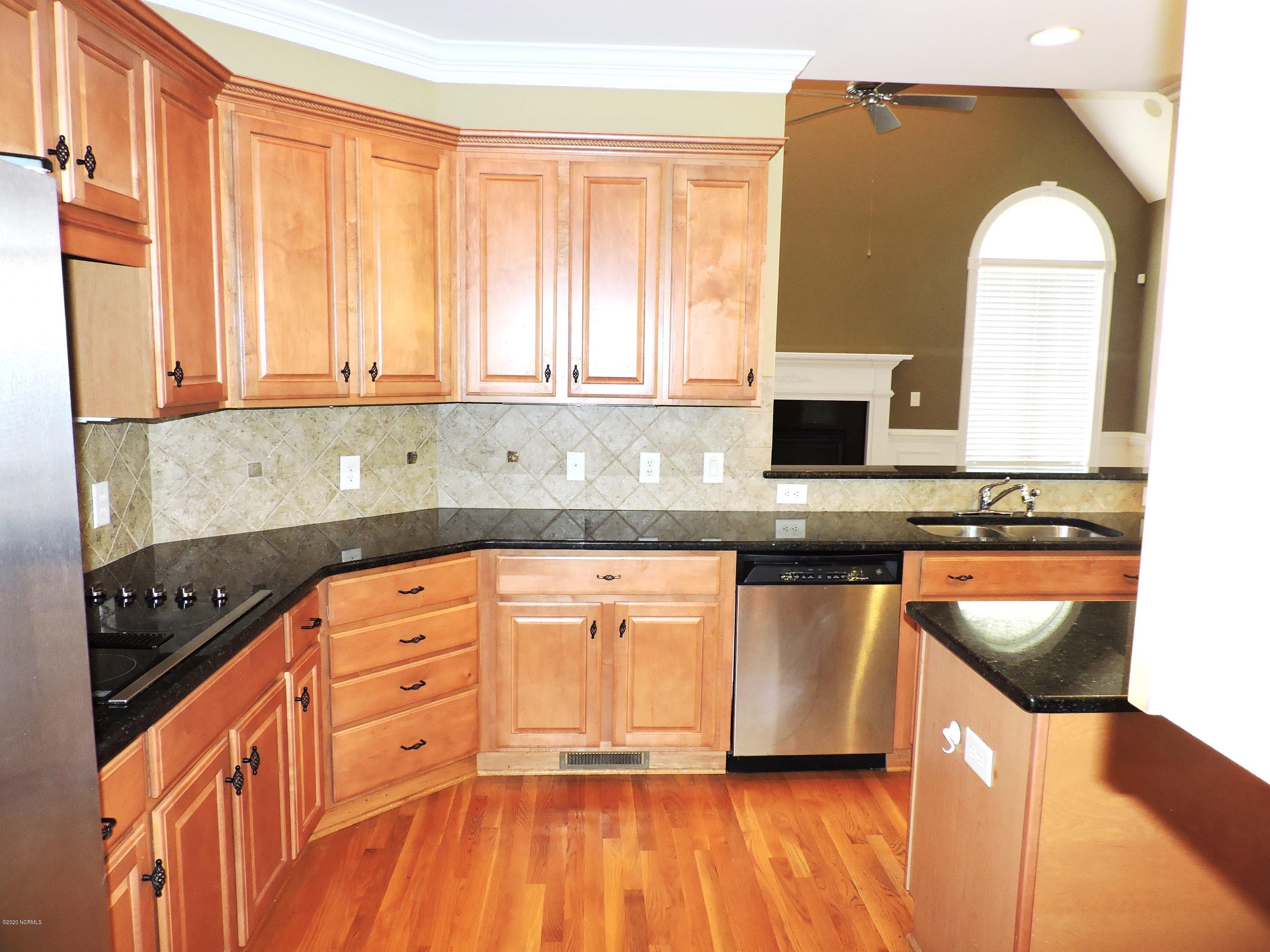 800 Compton Road Greenville, NC 27858 - Photo 26 of 41 Kitchen View 3