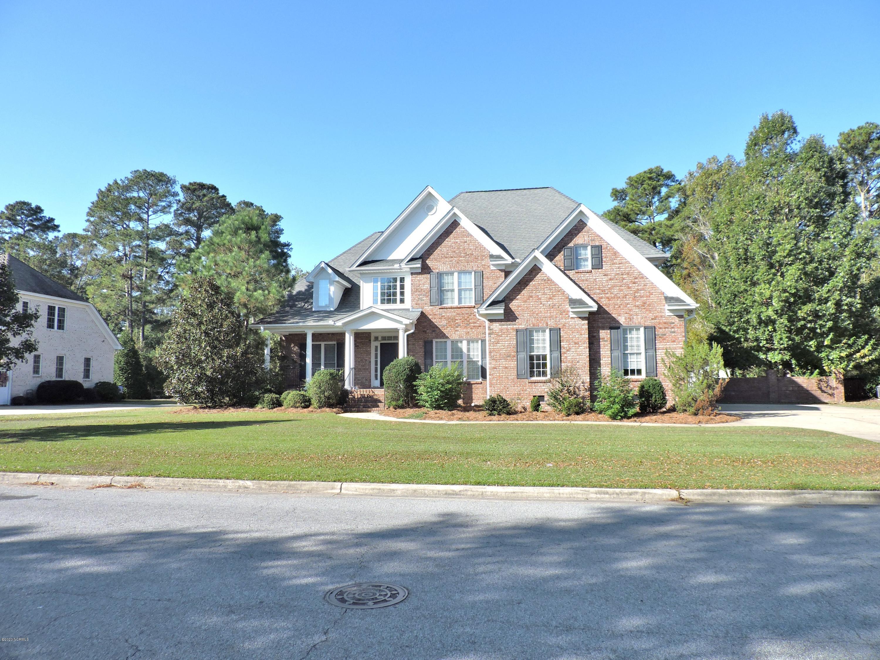 800 Compton Road Greenville, NC 27858 - Photo 4 of 41 800 Frontview 2