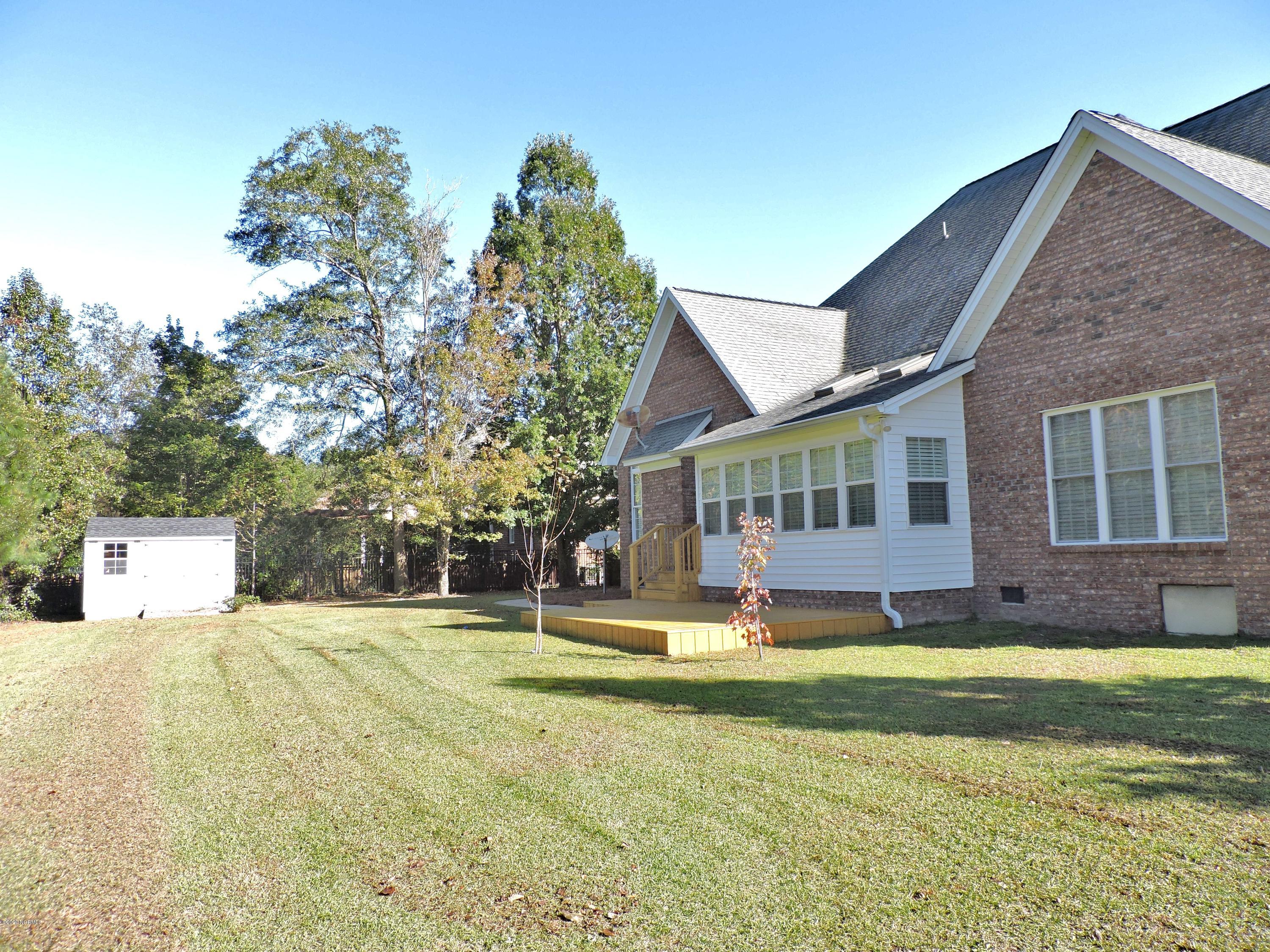 800 Compton Road Greenville, NC 27858 - Photo 7 of 41 800 Rear Sunroom View