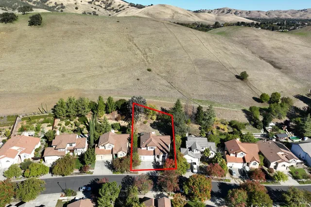 $775,000 | 2220 Fox Glen Drive, Fairfield, CA 94534