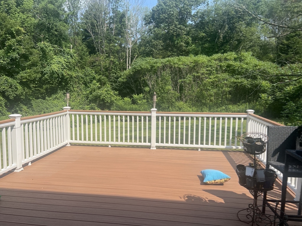 41 Bushnell Road Sturbridge, MA 01566 - Photo 21 of 34 Gallery Image 21