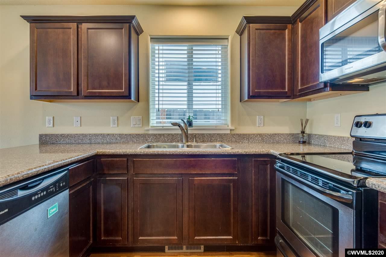 531 Boone Road Southeast Salem, OR 97302 - Photo 9 of 27