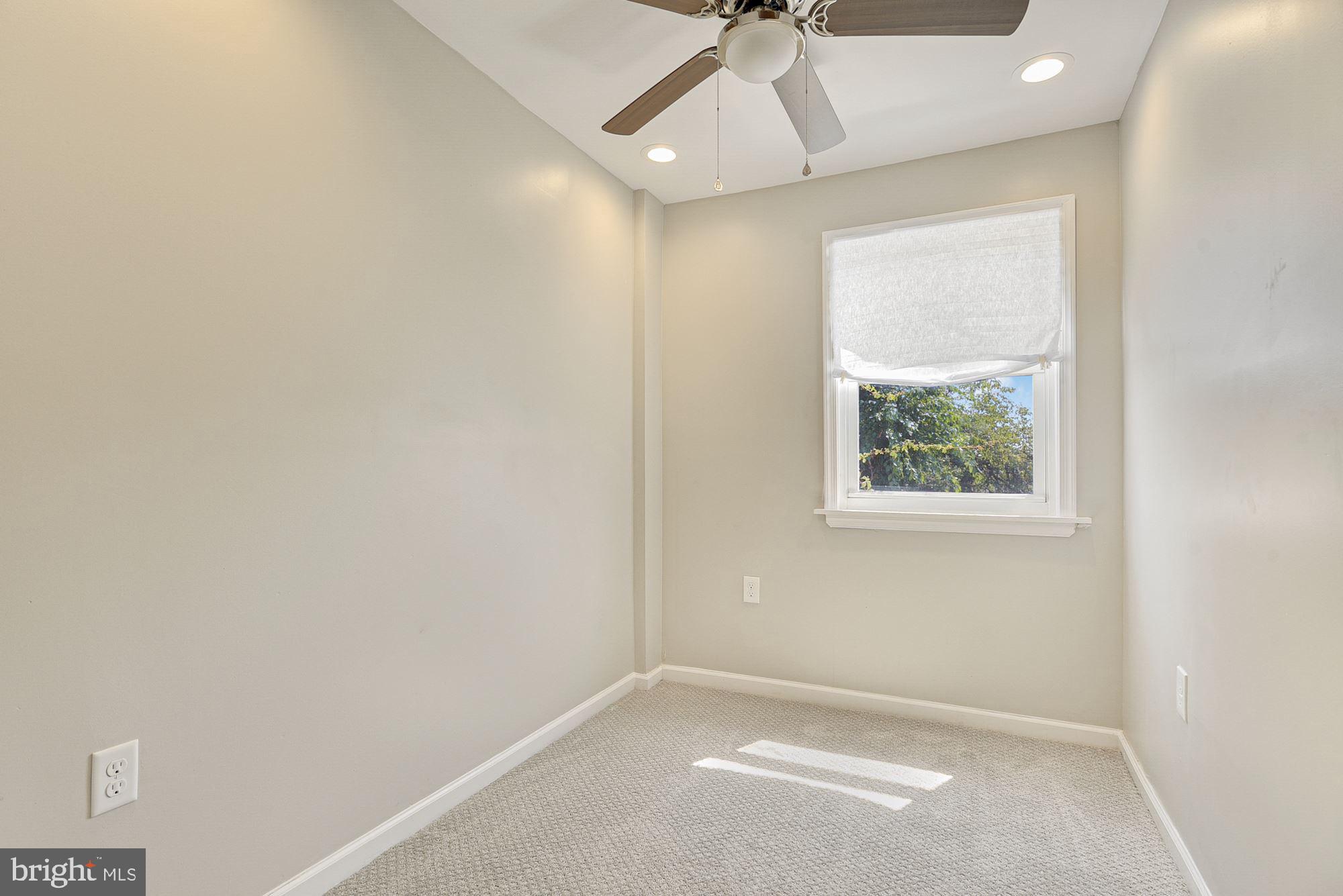 3935 Rokeby Road Baltimore, MD 21229 - Photo 22 of 35
