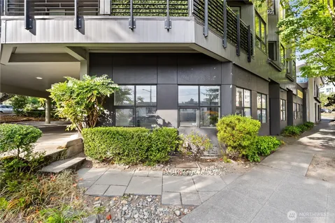 $349,997 | 3929 Bridge Way North, Unit 101, Seattle, WA 98103