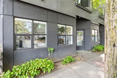 $349,997 | 3929 Bridge Way North, Unit 101, Seattle, WA 98103